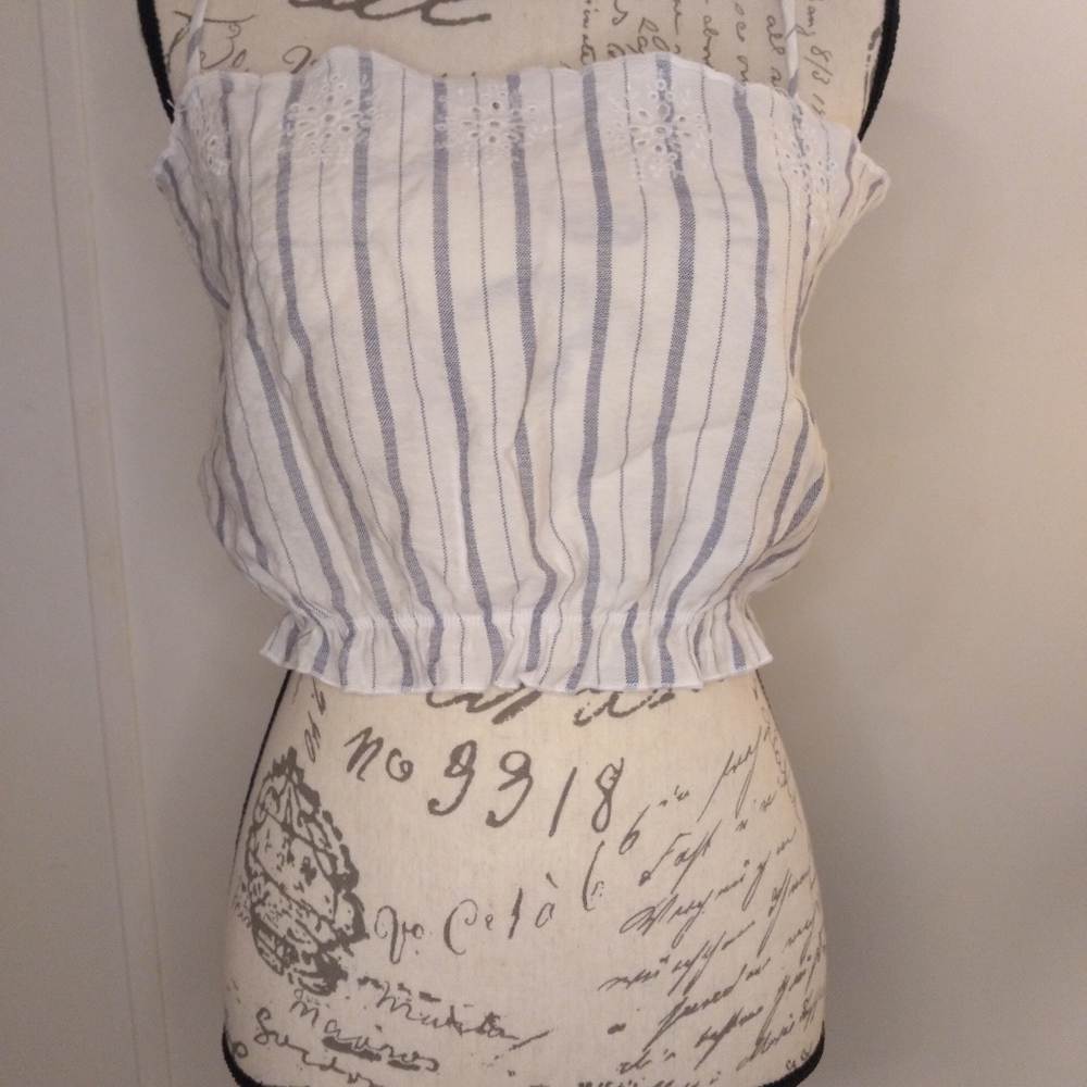 Pacsun L.A. Hearts crop top - Picture 1 of 9